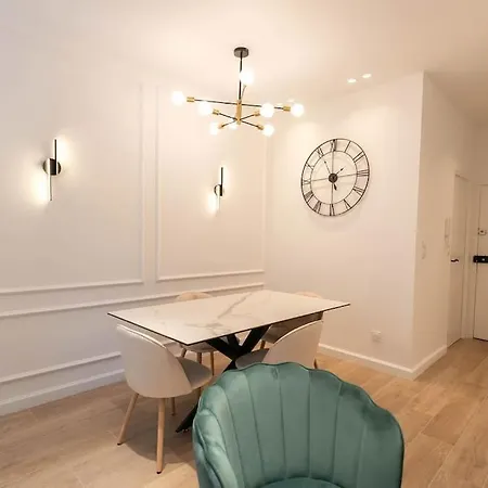 Lägenhet Elegant 3p Idealement Situe Au Coeur De Nice