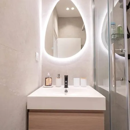 Elegant 3p Idealement Situe Au Coeur De * Νίκαια